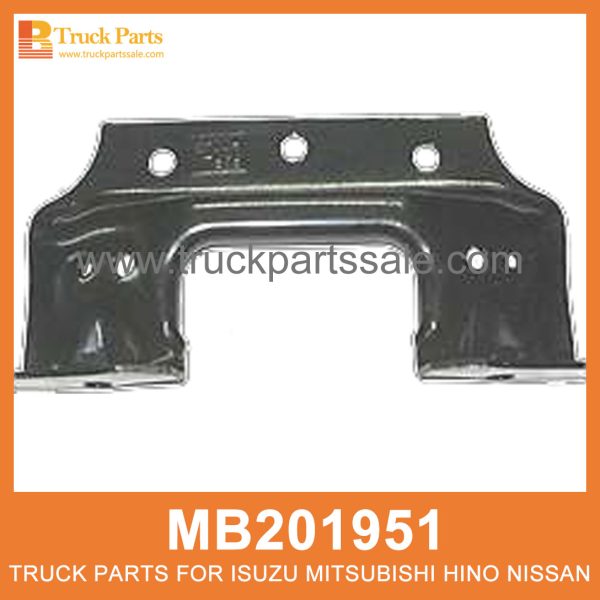 Bracket Lower Gear Box Mounting MB201951 for Mitsubishi truck Montaje de caja de engranaje inferior al soporte صندوق ترس أسفل قوسين