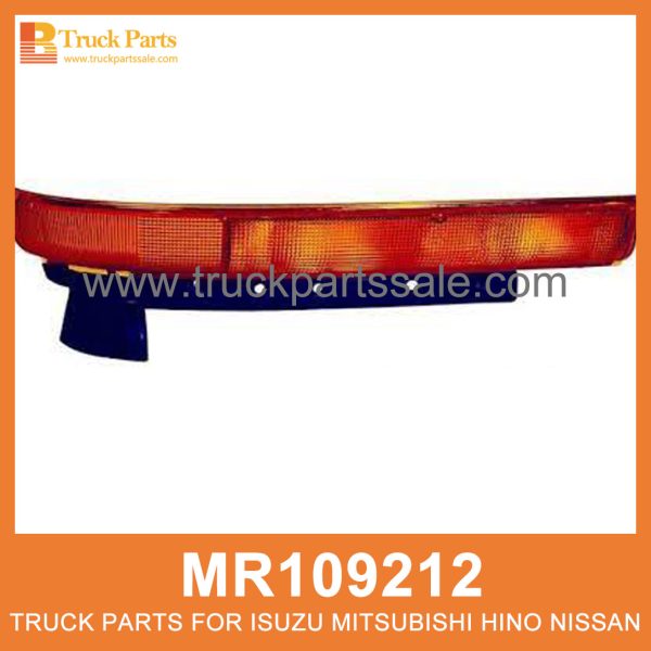 Corner Lamp Right Amber Lens MR109212 214-1637R for Mitsubishi truck Lámpara de esquina lente ámbar derecha مصباح الزاوية عدسة العنبر اليمنى