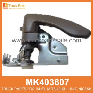 Handle Inside Left Door MK403607 for Mitsubishi truck Mango dentro de la puerta izquierda تعامل داخل الباب الأيسر