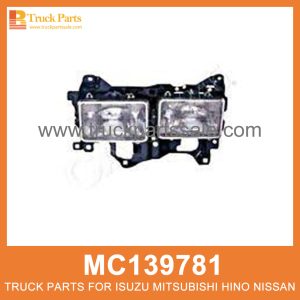 Head Lamp Right with Housing MC139781 214-1168R for Mitsubishi truck Lámpara de cabeza a la derecha con carcasa مصباح الرأس الحق مع السكن