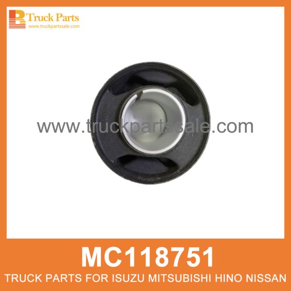 Mounting Front Cabin Support MC118751 for Mitsubishi truck Soporte de cabina delantera de montaje دعم المقصورة الأمامية التثبيت