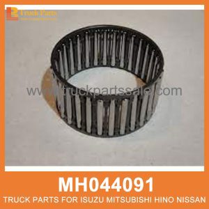 Needle Bearing Reverse Gear 55 62 33 MH044091 for Mitsubishi truck Avalización de reverso del rodamiento de agujas إبرة تحمل العتاد العكسي