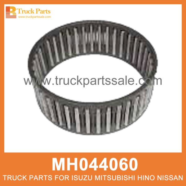 Needle Bearing Reverse Gear 67 73 29 MH044060 for Mitsubishi truck Avalización de reverso del rodamiento de agujas إبرة تحمل العتاد العكسي