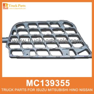 Plate Foot Step MC139355 MC139356 for Mitsubishi truck Paso de pie del plato خطوة القدم لوحة