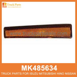 Reflector Right Footstep MK485634 214-2907R for Mitsubishi truck Pasos de reflector derecho عاكس خطى يمين