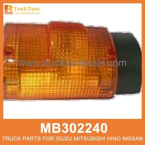 Side Lamp Left MB302240 for Mitsubishi truck Lámpara lateral izquierda غادر المصباح الجانبي