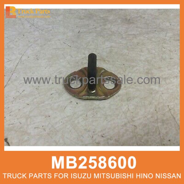 Striker Plate Door Lock MB258600 for Mitsubishi truck Cerradizo de puerta del plato del delantero قفل باب لوحة المهاجم