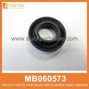 Washer Front Wheel Cylinder MB060573 FC30253 for Mitsubishi truck Cilindro de la rueda delantera أسطوانة العجلة الأمامية غسالة