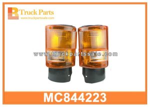 Corner lamp MC844223 MC844222 for MITSUBISHI FV FM80 T415 FT515 FK515 FM510 FB415 FM515 FK415 Lámpara de esquina مصباح الركن