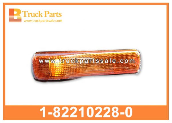 door indicator lamp left 1-82210228-0 1822102280 1-82210-228-0 for ISUZU CXZ96 Lámpara indicadora de la puerta a la izquierda ترك مصباح مؤشر الباب